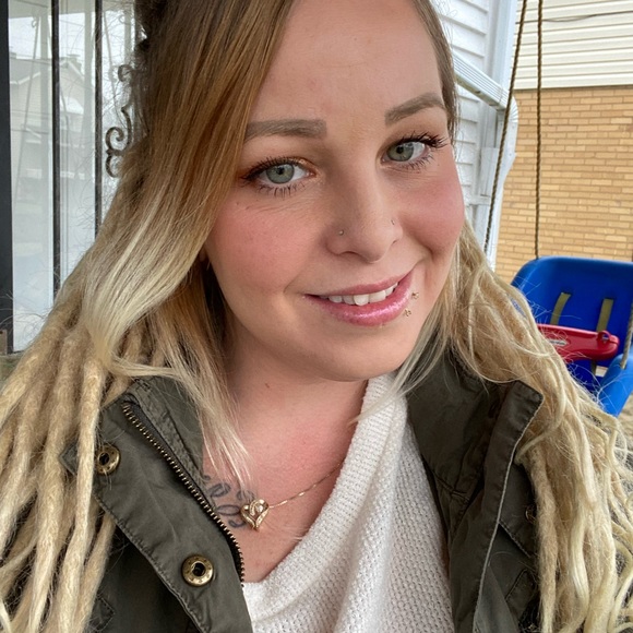 Meet your Posher, Missy - Picture 14 of 17